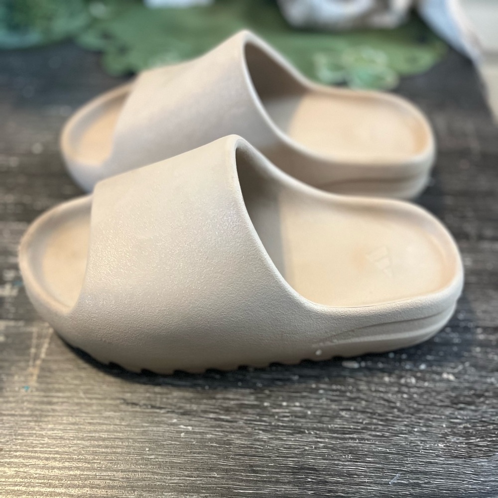 Authentic Adidas Yeezy’s